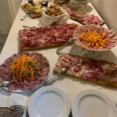 Palazzo De' Rossi 3*