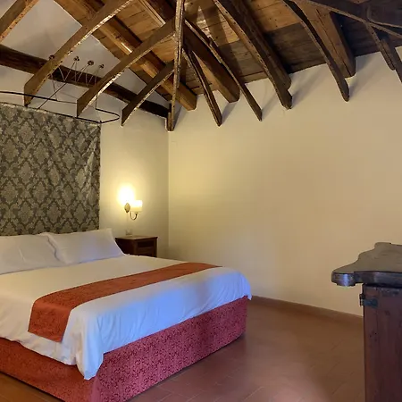 Palazzo De' Rossi 3*