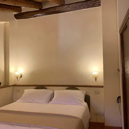 Palazzo De' Rossi 3* Sasso Marconi