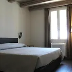 Palazzo De' Rossi Отель Сассо-Маркони