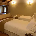 Palazzo De' Rossi 3*