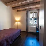 Palazzo De' Rossi 3*