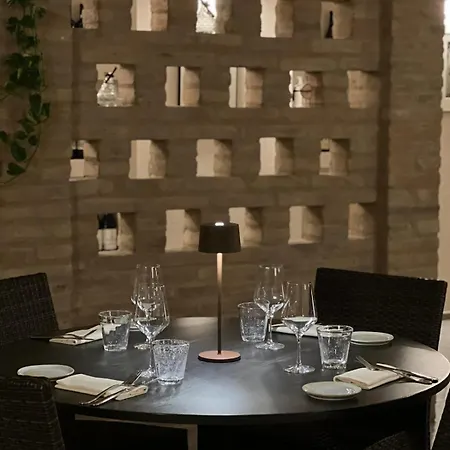Palazzo De' Rossi סאסו מרקוני