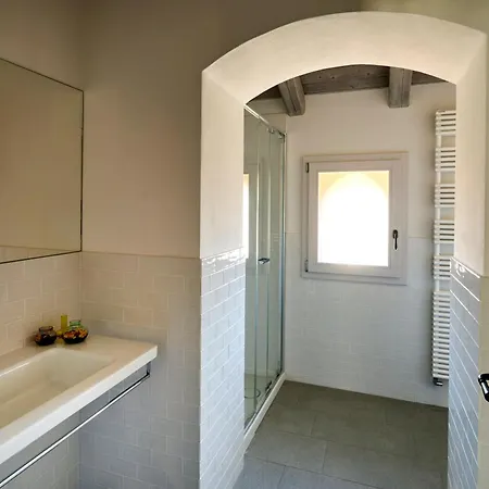 Palazzo De' Rossi 3* 萨索马可尼