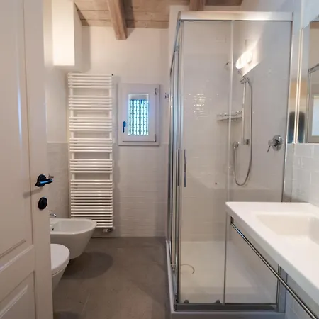 מלון Palazzo De' Rossi 3*
