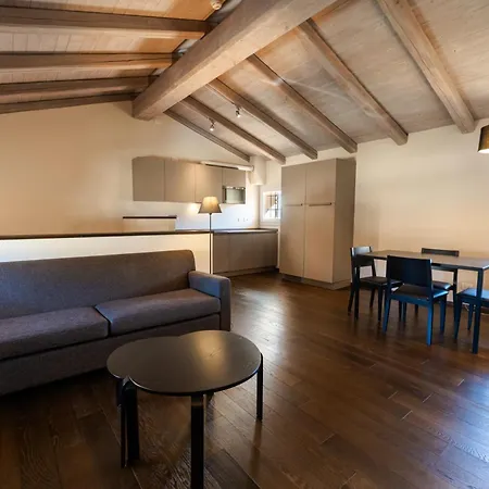 Hotel Palazzo De' Rossi 3*