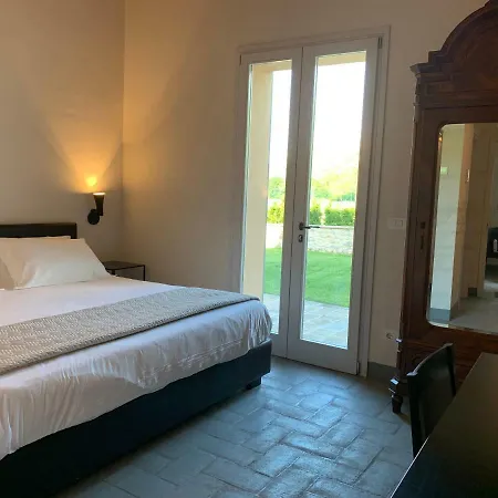 Palazzo De' Rossi מלון 3*