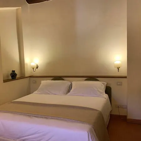 Hotel Palazzo De' Rossi 3*