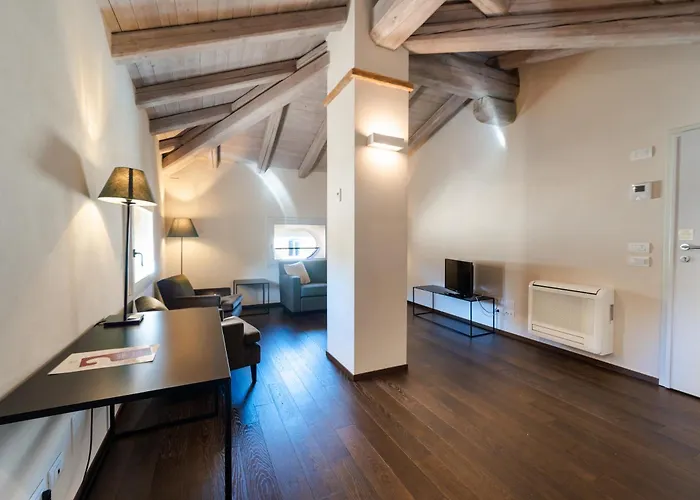 Palazzo De' Rossi Szálloda 3*