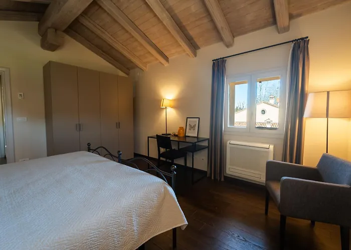 Palazzo De' Rossi 3*